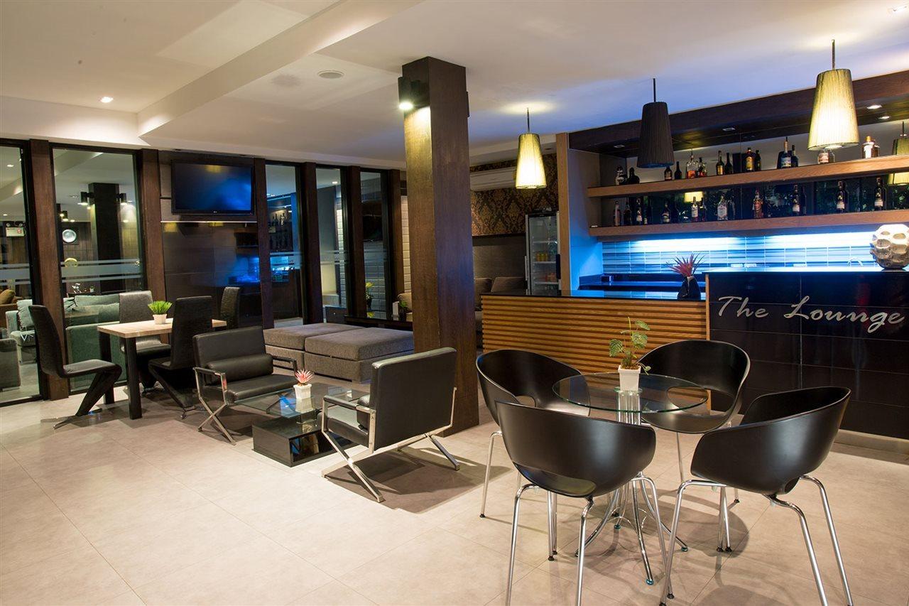 Inn Place Serviced Residence Патая Екстериор снимка