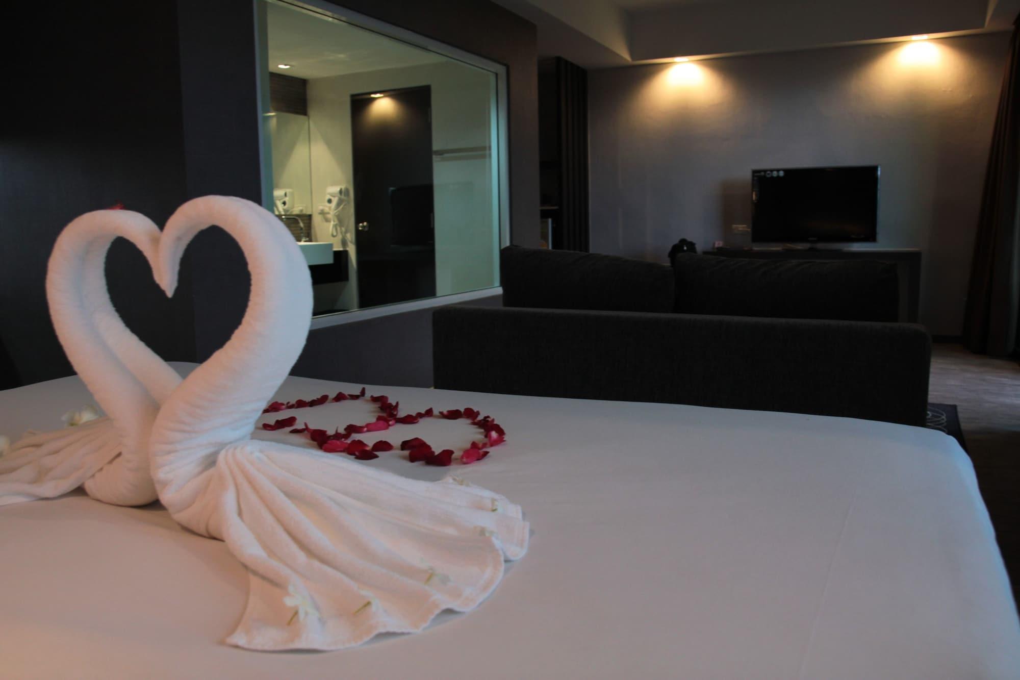 Inn Place Serviced Residence Патая Екстериор снимка